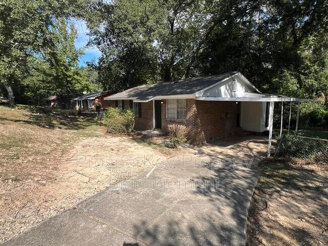 Foto del edificio - 502 Fall Dr