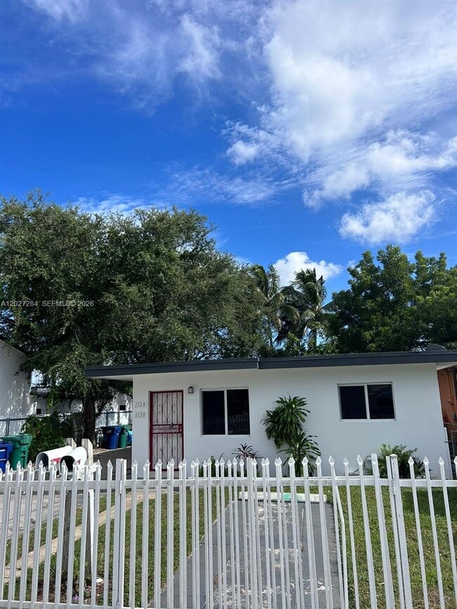Building Photo - 1130 NW 76th St
