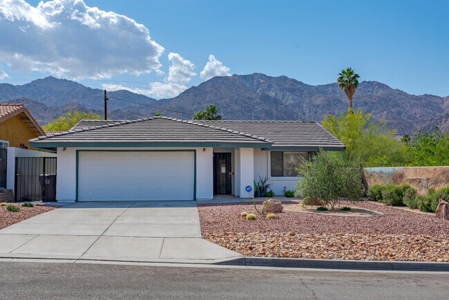 Building Photo - 53475 Avenida Herrera