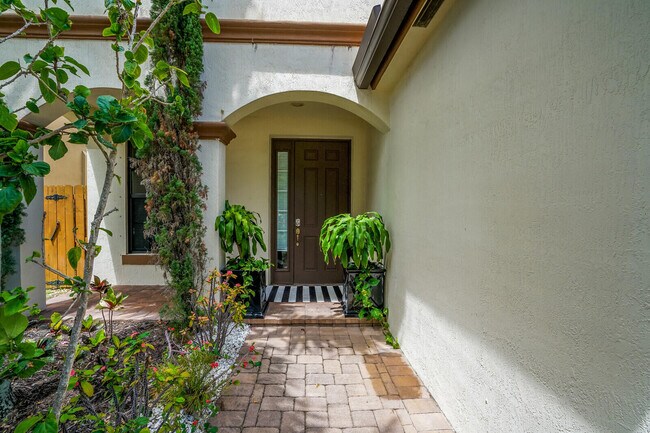 Foto del edificio - 3817 Aspen Leaf Dr