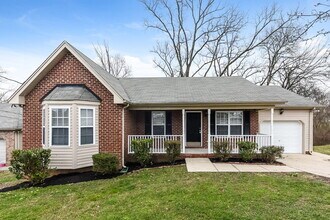 Building Photo - 916 Pebble Beach Cir