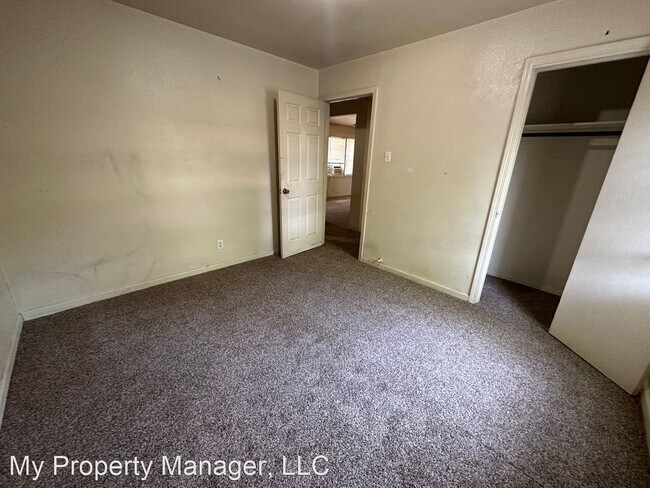 Foto del edificio - 3 br, 1 bath House - 2720 Amherst Street