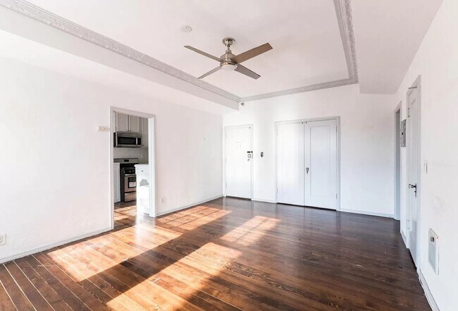 Interior Photo - Stylish and Spacious Apartment