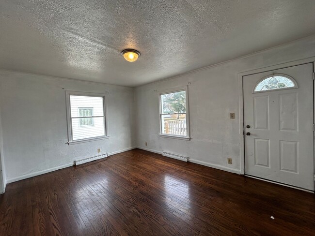 Foto del edificio - 2 bed 1 bath South Bend IN