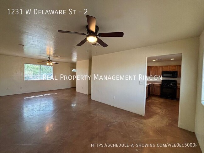 Foto del edificio - 1231 W Delaware St