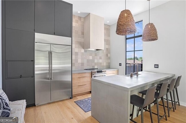 Foto del edificio - 1008 Albion Ave NE