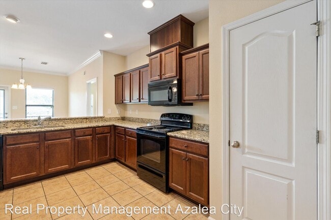 Building Photo - 3 br, 2 bath House - 2477 Hedgerow Dr