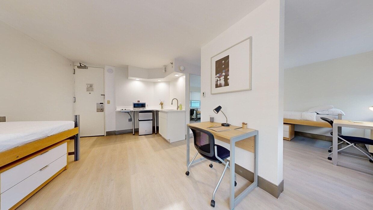 Photo - FOUND Study Midtown East - Student/Intern Apartments