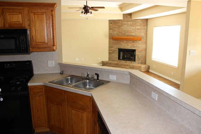 Building Photo - 12319 CR 182