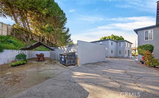 Building Photo - 1316 W Anaheim St