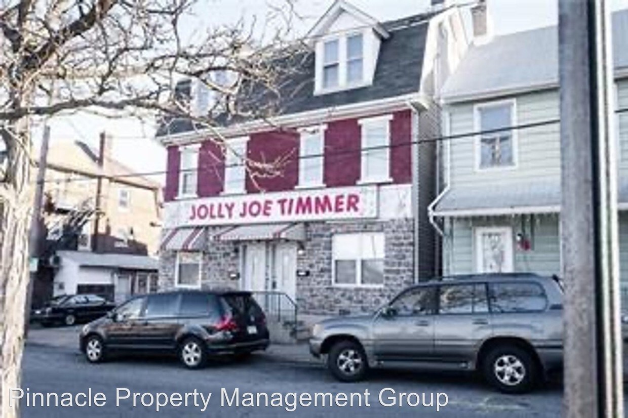 Primary Photo - 5 br, 3 bath House - 415 Buchanan St