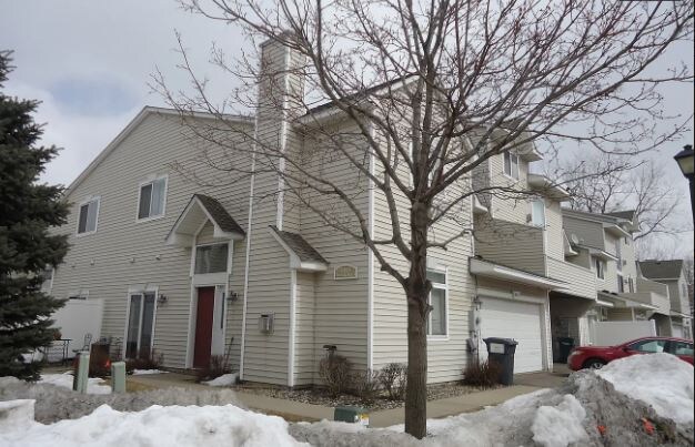 Primary Photo - 665 Woodduck Dr