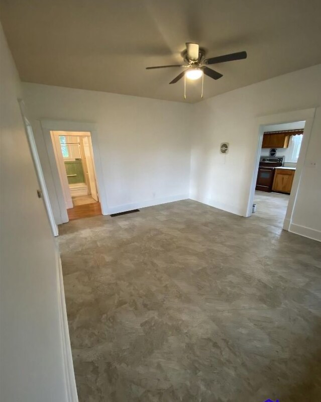 Foto del edificio - 1145 Payne Rd