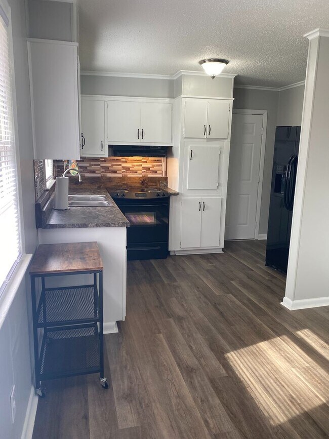 Foto del edificio - 204 E Bay St