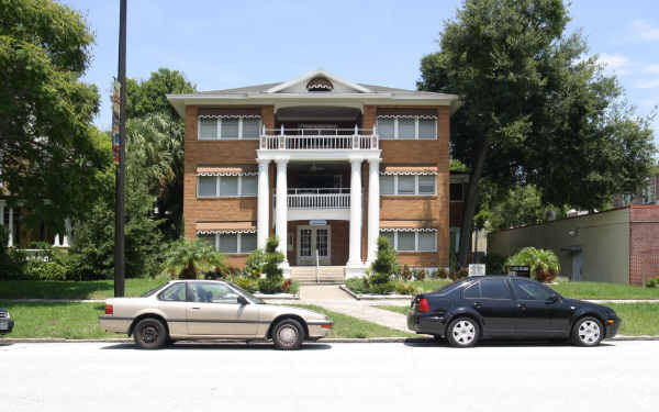 Building Photo - The Colton Apartments