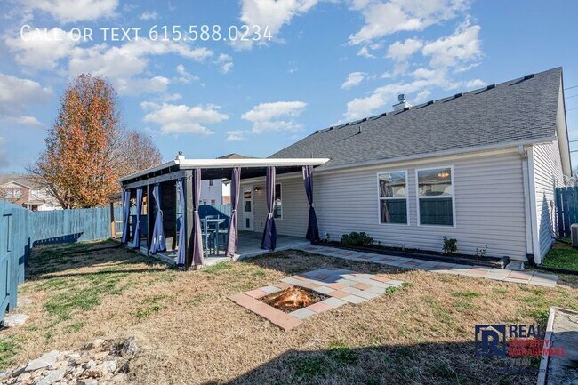 Foto del edificio - 3BR/2BA with Fenced Yard in South Williams...