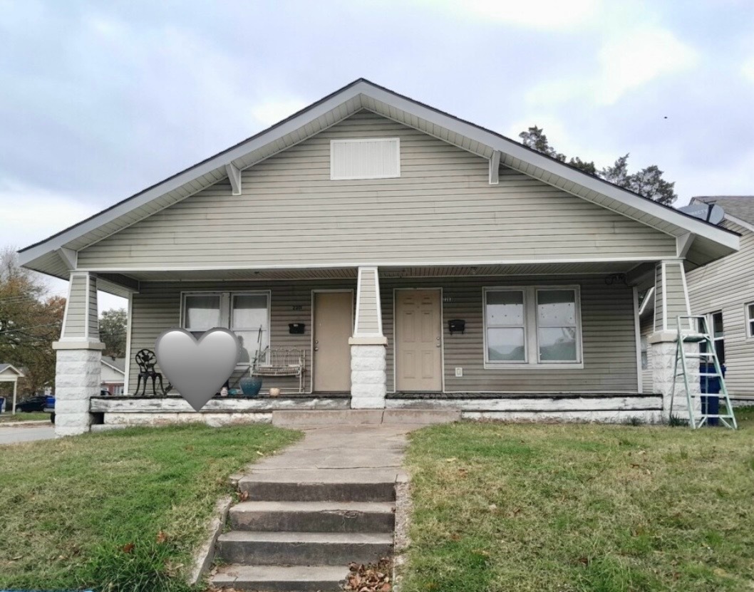 Front duplex - 2201 N I St