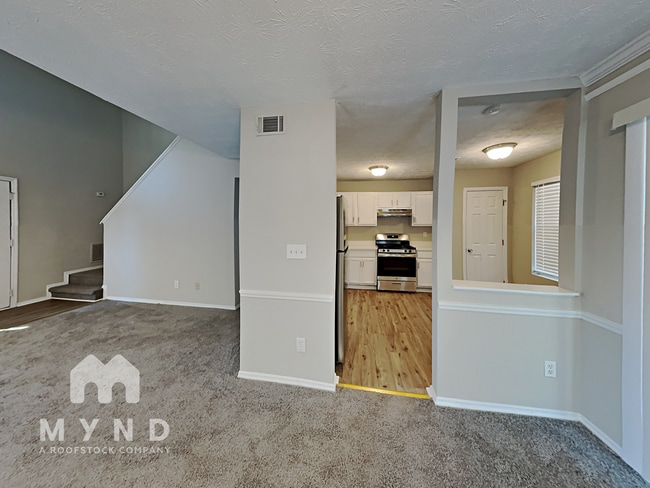 Building Photo - 135 Kimberly Creek Pl