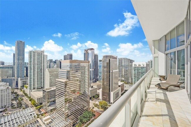 Foto del edificio - 495 Brickell Ave