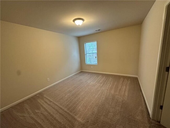 Building Photo - 376 Pernell Dr