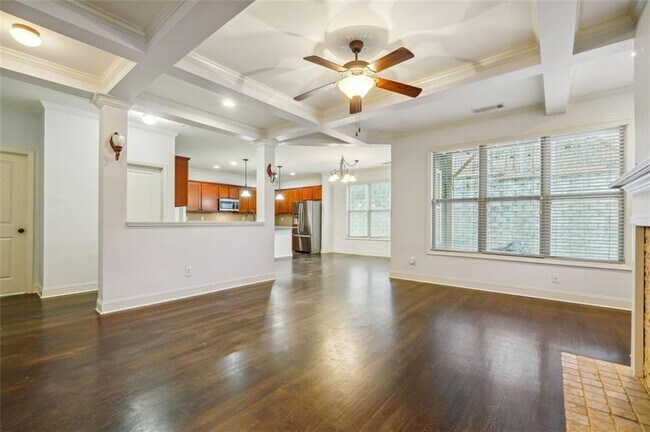 Foto del edificio - 3096 Silver Hill Terrace SE