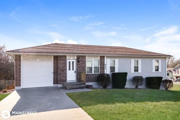 Primary Photo - 902 Renee Lynde Dr, Pleasant Hill, MO 64080