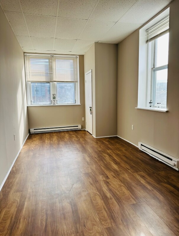 Foto del edificio - 205 W 4th St