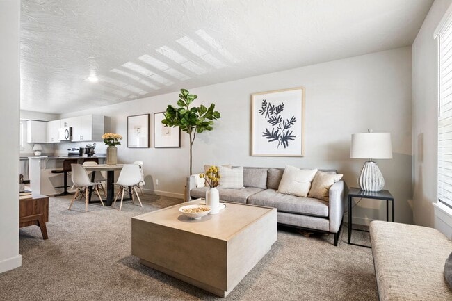 Foto del edificio - Top Floor 2 Bed 1 Bath