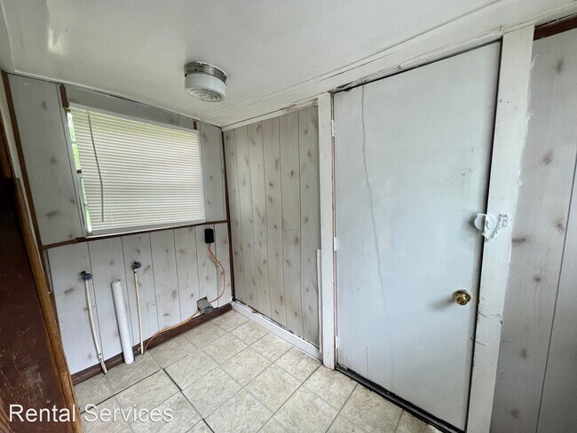 Foto del edificio - 2 br, 1 bath House - 1130 Elgie St