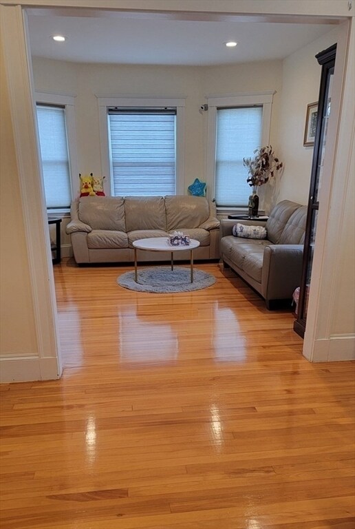 181 Elm St, Quincy, MA 02169 Townhome Rentals in Quincy MA