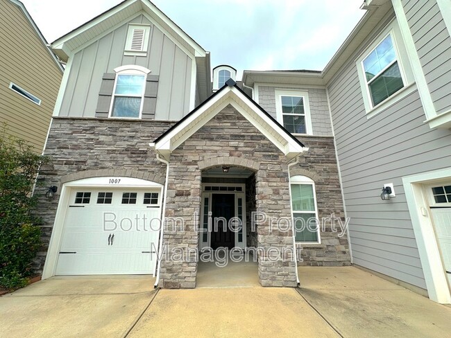 Building Photo - 1007 Anatrella Ln NW