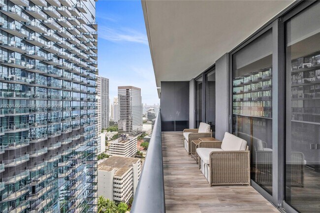 Foto del edificio - 801 S Miami Ave