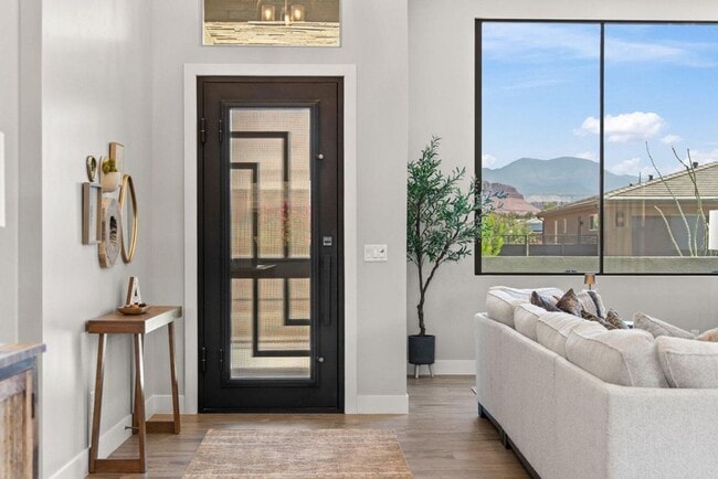 Foto del edificio - Beautiful 4 Bedroom Home!