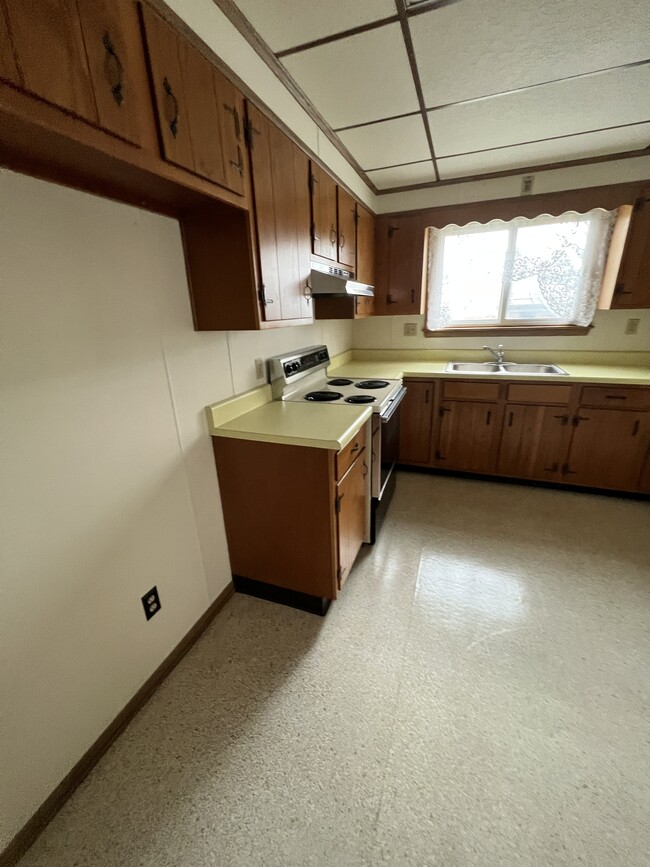 Foto del edificio - 330 W Catherine St
