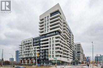 Building Photo - 10 Rouge Valley Dr W