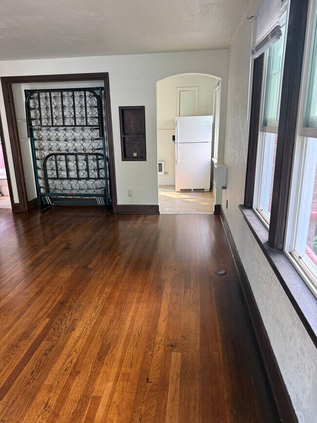 Foto del edificio - 480 NE Maiden Ln