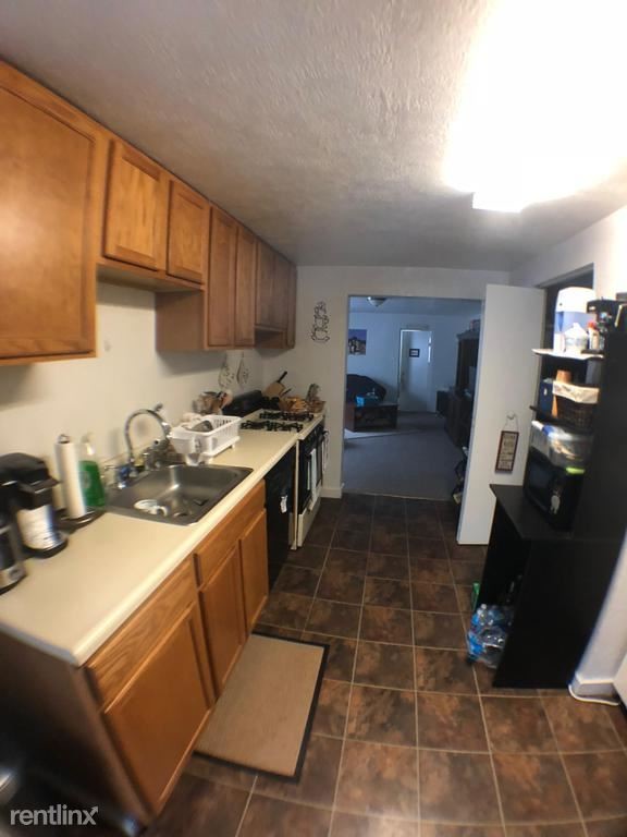 Building Photo - 4 br, 1.5 bath House - 65 S 28th St
