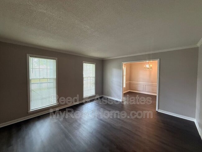 Building Photo - 2292 Eastover Dr