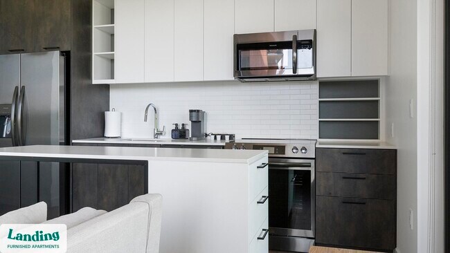 Building Photo - 632 Howard Rd SE