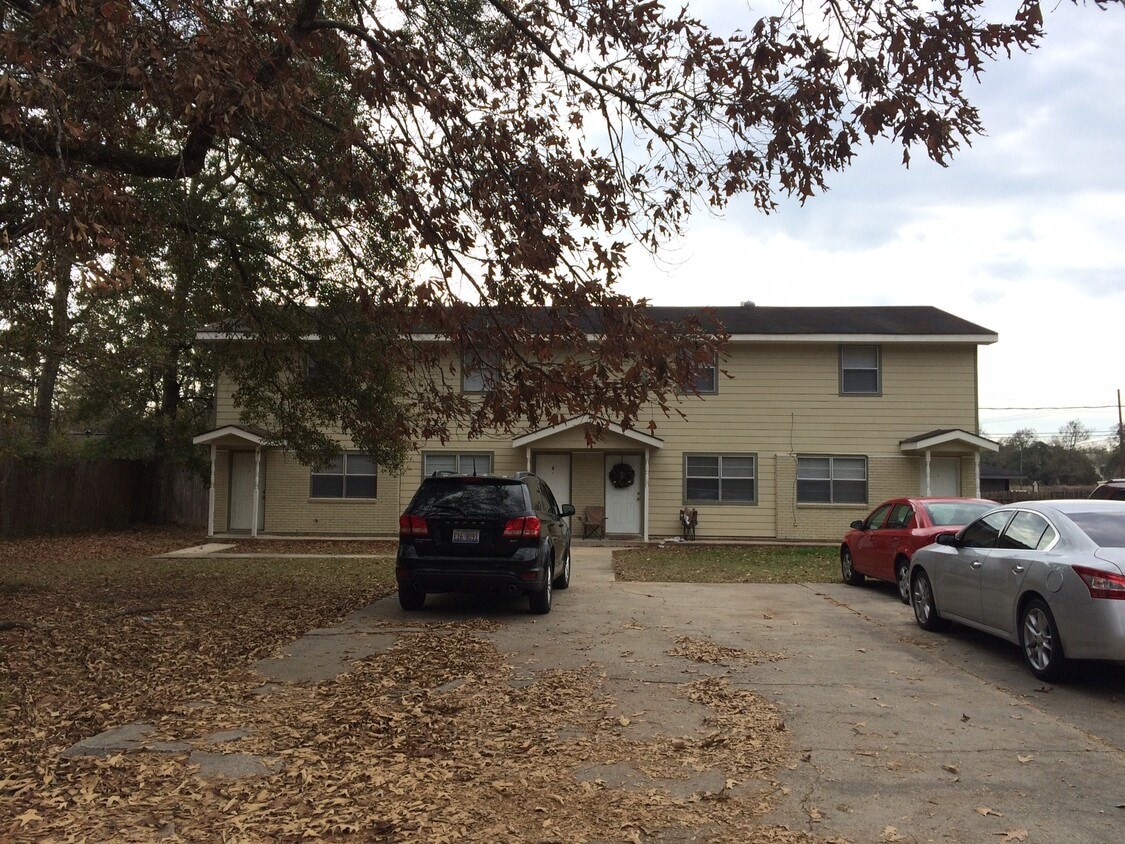 14018 Virginia Dr Unit 3, Hammond, LA 70403 Apartments in Hammond, LA