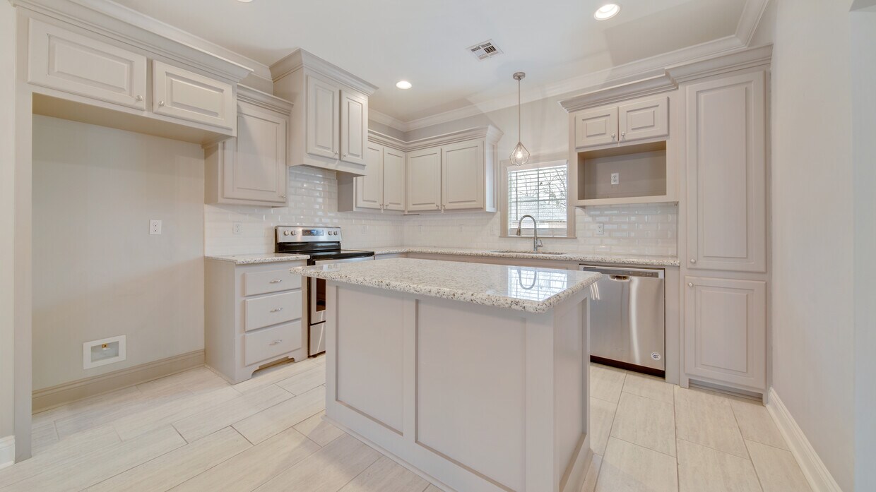Foto principal - 1035 Timber Trails Rd