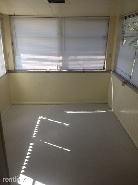Foto del edificio - 4 br, 2 bath House - 16124 Sprenger Ave