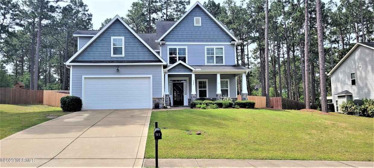 717 Sun Rd, Aberdeen, NC 28315 House for Rent in Aberdeen, NC