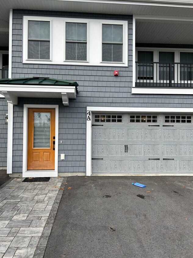 Foto principal - 1244 Washington Rd