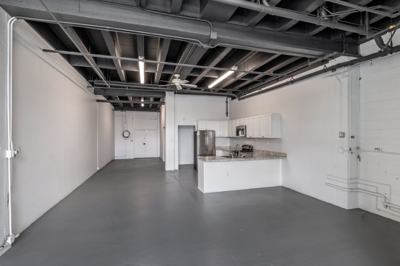 Foto principal - 6221 Hollis St