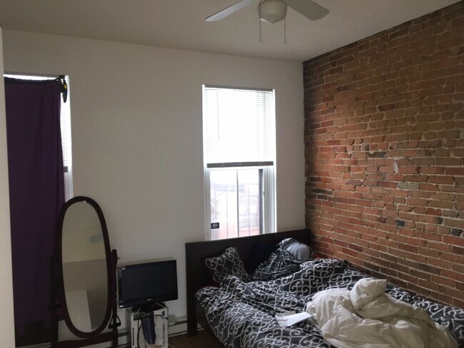 Building Photo - 20 Beacon St