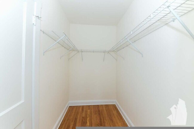 Foto del edificio - 1 bedroom in Chicago IL 60647