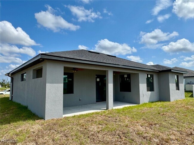 Building Photo - 2012 NW 16th Terrace