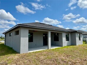 Building Photo - 2012 NW 16th Terrace