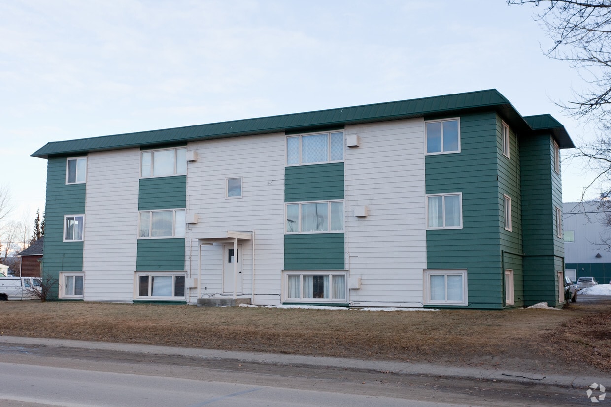 Building Photo - 609 S Cobb St